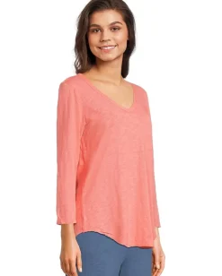 Mod-o-doc 3/4 Sleeve V-Neck Tee with Curved Hem Coral Bliss Discount