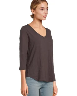 Women Mod-o-doc 3/4 Sleeve V-Neck Tee with Curved Hem