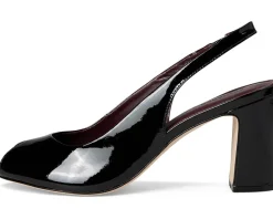 Women Bernardo Adell