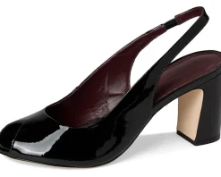 Women Bernardo Adell