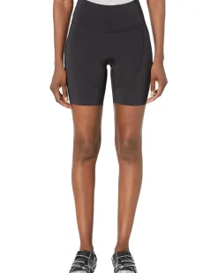 Women 2XU Aero 7" Tri Shorts