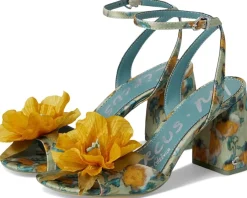 Women Circus NY by Sam Edelman Aria Flower