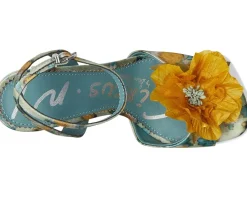 Women Circus NY by Sam Edelman Aria Flower