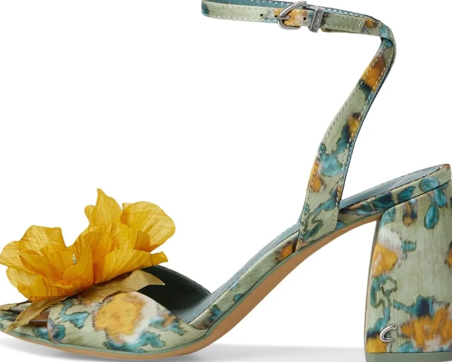 Women Circus NY by Sam Edelman Aria Flower