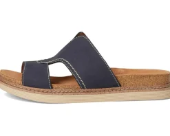 Women Clarks Arwell Walk