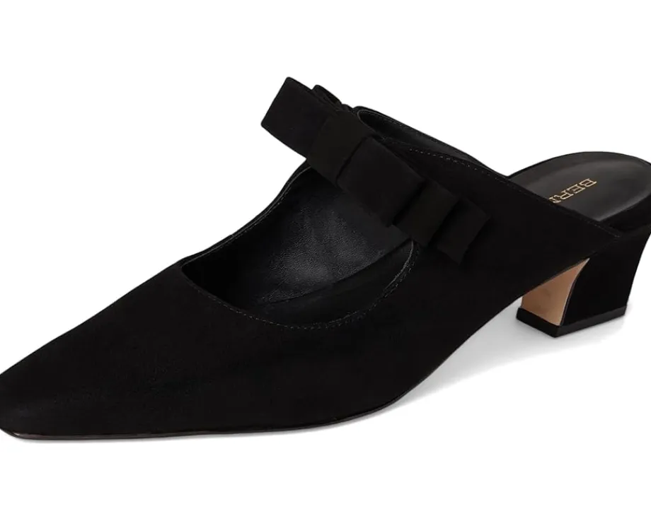 Women Bernardo Astrid