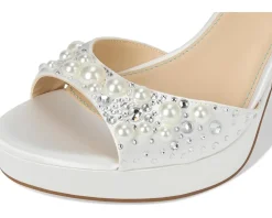 Blue by Betsey Johnson Avian Ivory Best