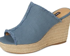 Women Nine West Baja