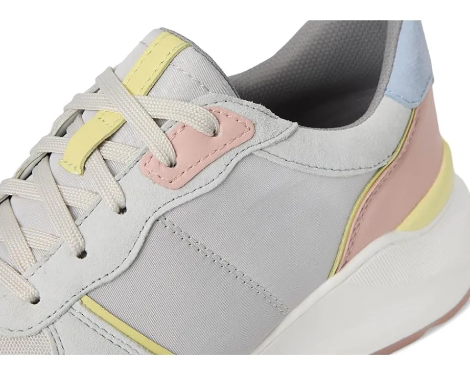 Women Naturalizer Blossom