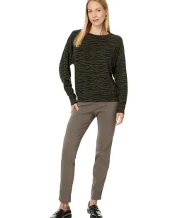 Women Elliott Lauren Born to be Wild