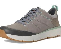 Women Samuel Hubbard Camino Walker