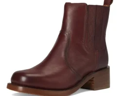 Frye Campus Chelsea Merlot