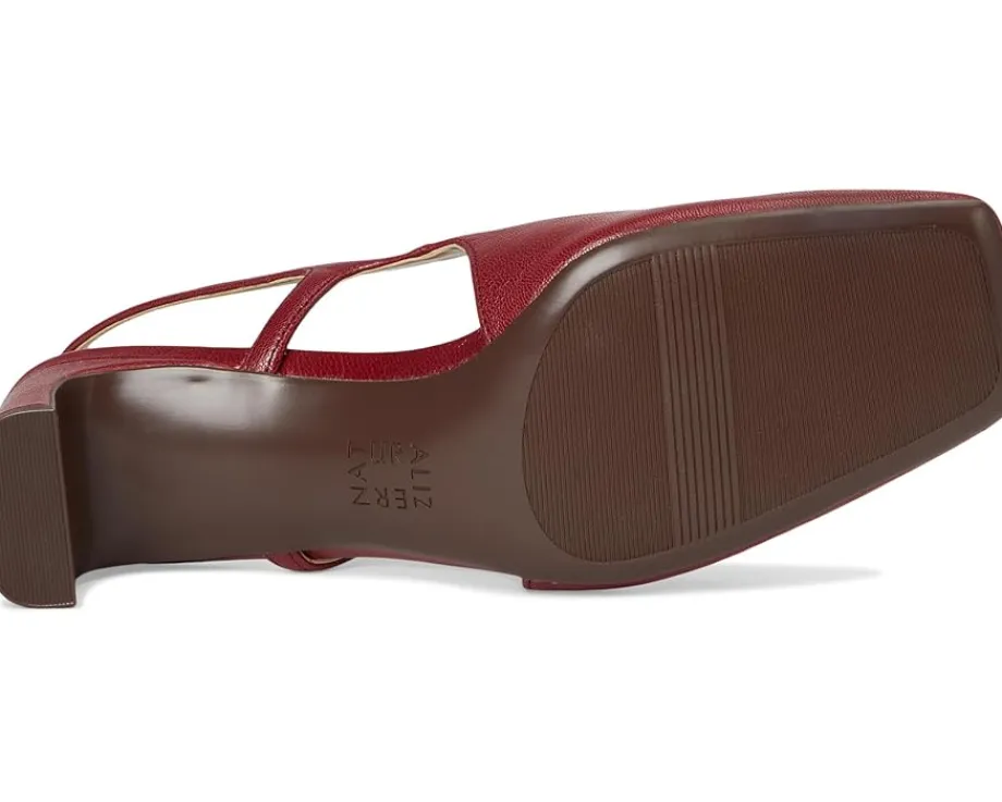 Women Naturalizer Carmen