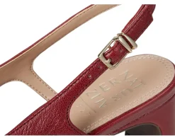 Women Naturalizer Carmen