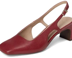 Women Naturalizer Carmen