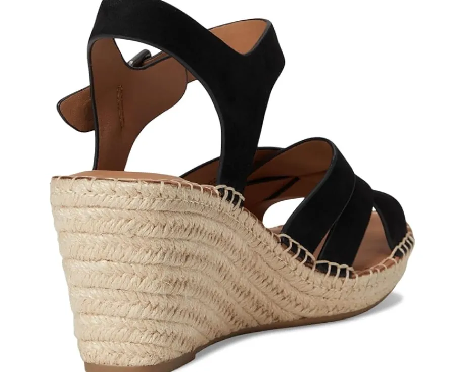 Women Gentle Souls by Kenneth Cole Caspian