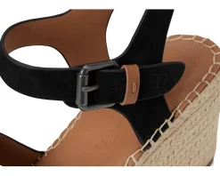 Women Gentle Souls by Kenneth Cole Caspian