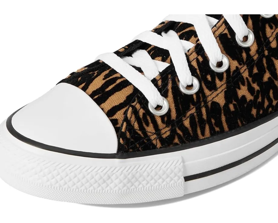 Women Converse Chuck Taylor All Star