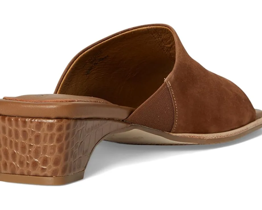 Donald Pliner Clodie Saddle Hot