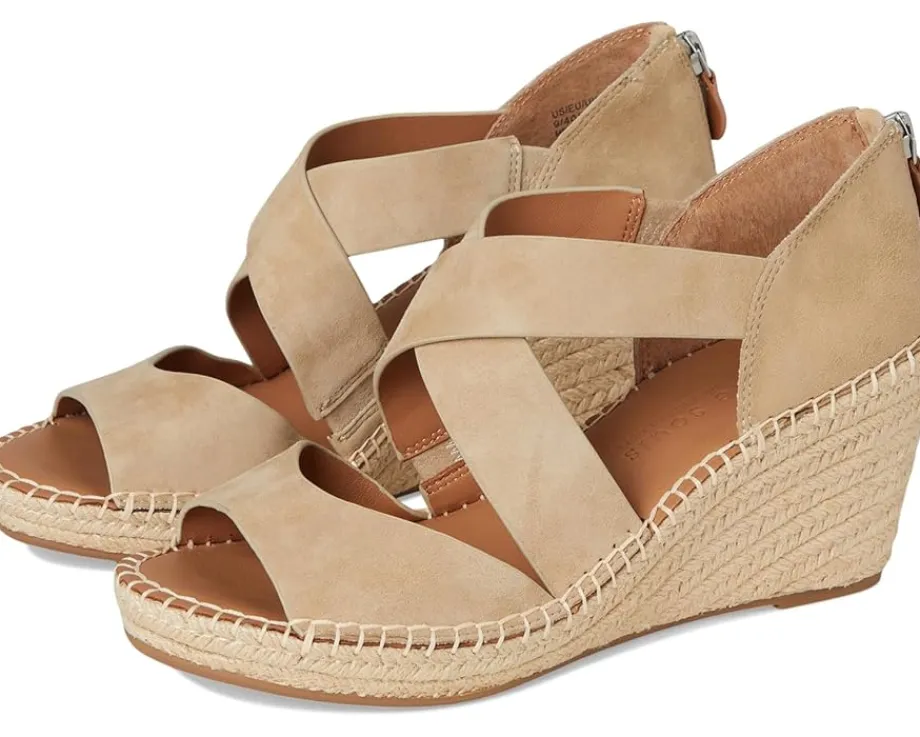 Women Gentle Souls by Kenneth Cole Corinne