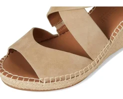 Women Gentle Souls by Kenneth Cole Corinne