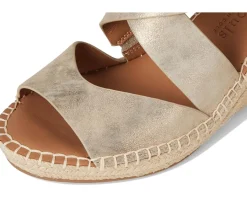 Women Gentle Souls by Kenneth Cole Corinne