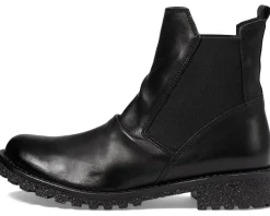 Women Eric Michael Cruz