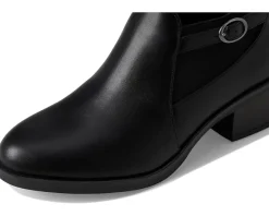 Women White Mountain Cuisine