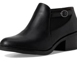 Women White Mountain Cuisine