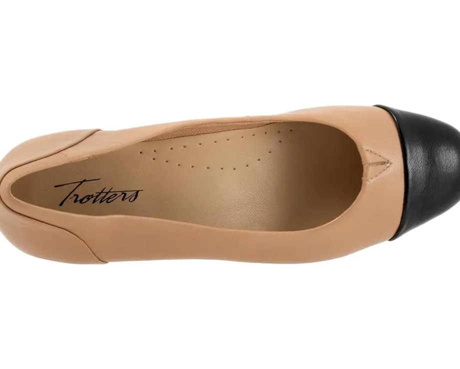 Women Trotters Daisy