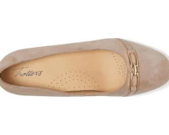 Trotters Dakota Taupe Suede Hot