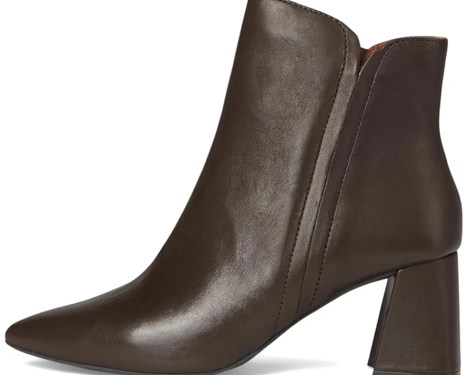 Women Gentle Souls by Kenneth Cole Danbury