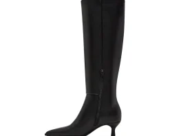 Women Madden Girl Debutt