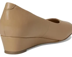 Women Trotters Denisse