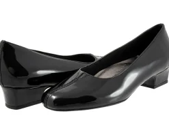 Women Trotters Doris