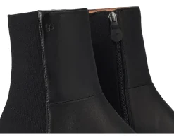 Women Gentle Souls by Kenneth Cole Eileen