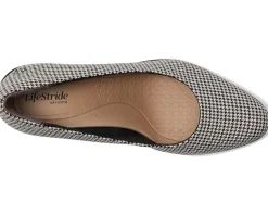 Women LifeStride Elevate Pump Shoes