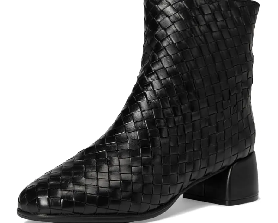 Women Gentle Souls by Kenneth Cole Elodie