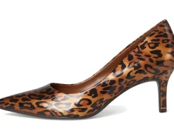 Women Naturalizer Everly