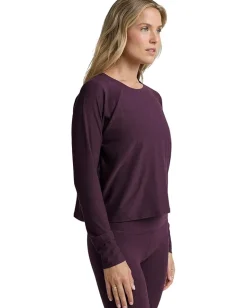 Women Beyond Yoga Featherweight Daydreamer Pullover
