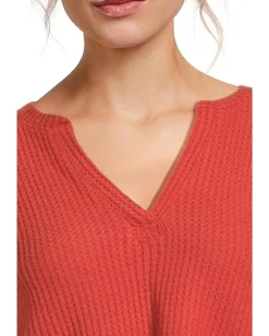 Women Beyond Yoga Free Style Pullover