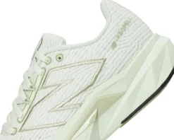 Women New Balance FuelCell Propel v5