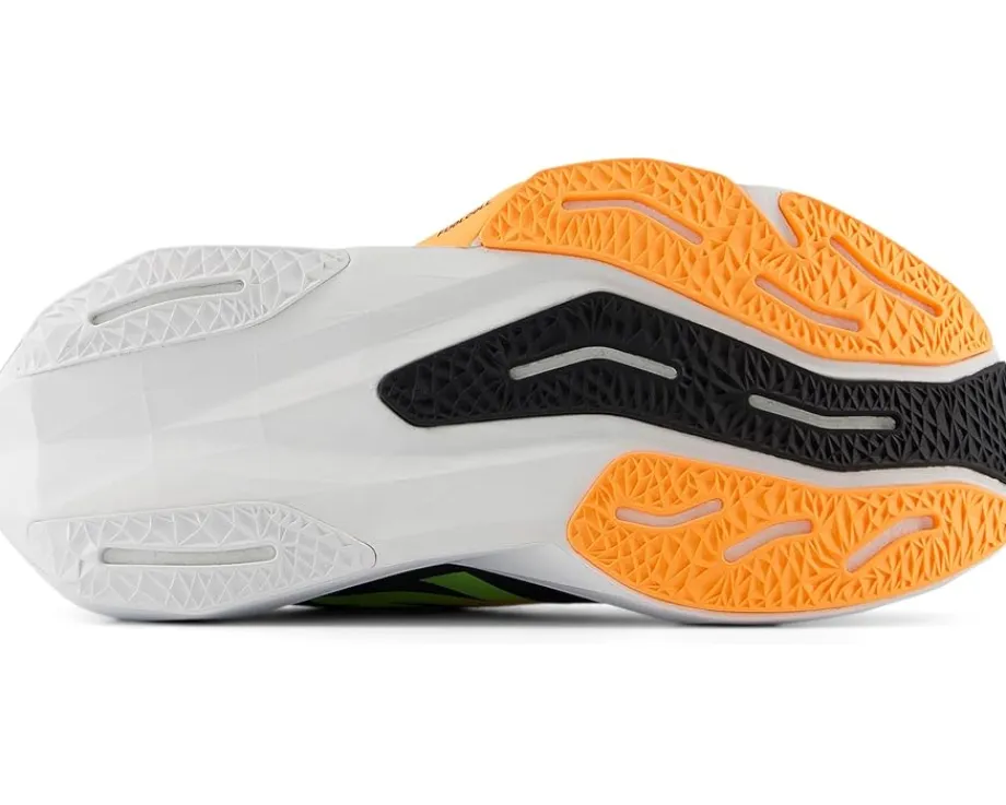 Women New Balance FuelCell Rebel v4