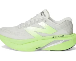 New Balance FuelCell SuperComp Trainer v3 Mint Flash/Grey Matter/Reflection Clearance