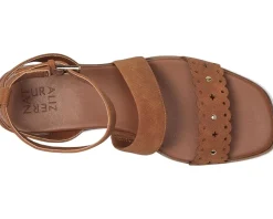 Women Naturalizer Gana