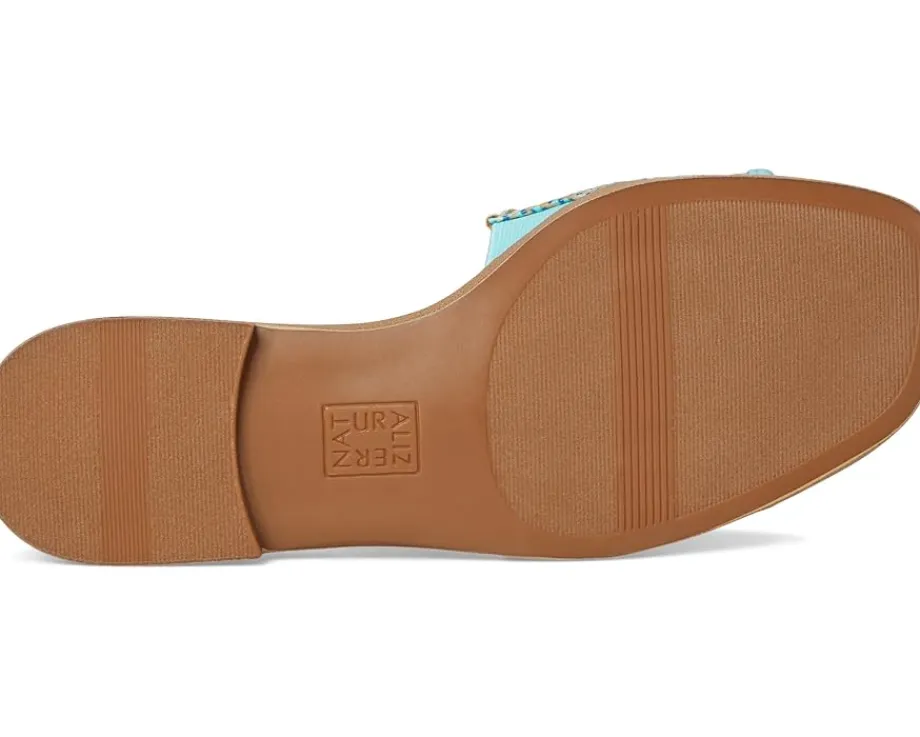 Women Naturalizer Genevieve2