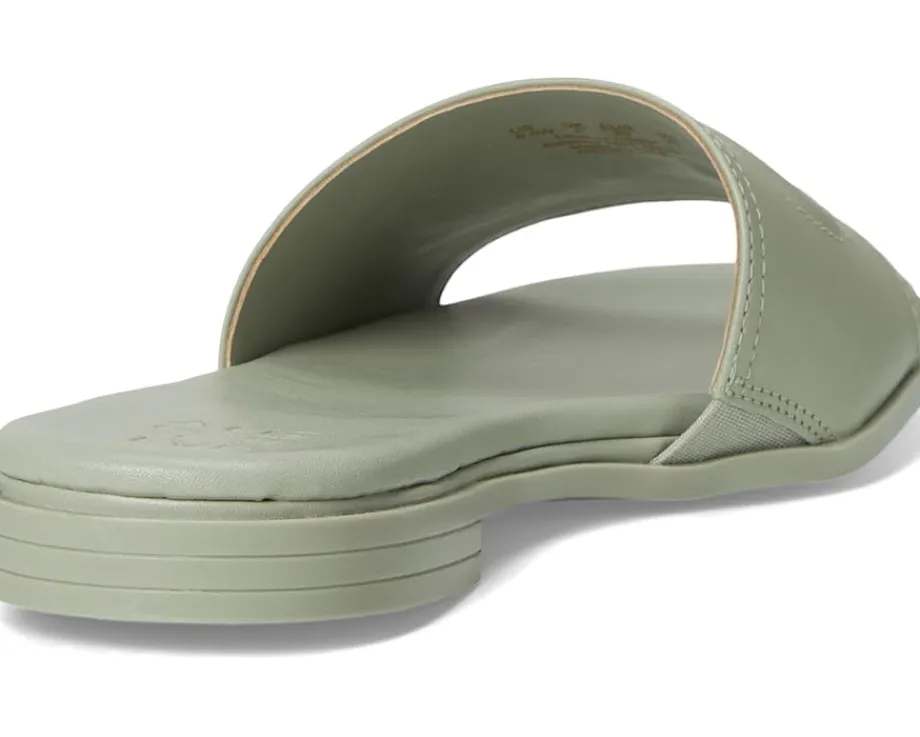 Women Naturalizer Genevieve