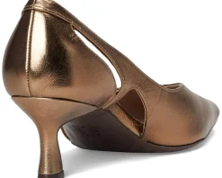 Women Naturalizer Gracie