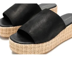 Women Free People Harbor Raffia Flatform