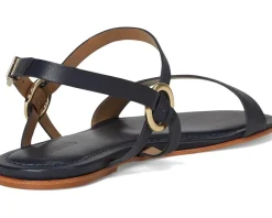 Women Bernardo Henre